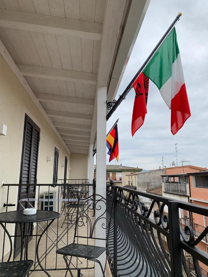 Vole' Holiday Marina di Schiavonea Exterior foto